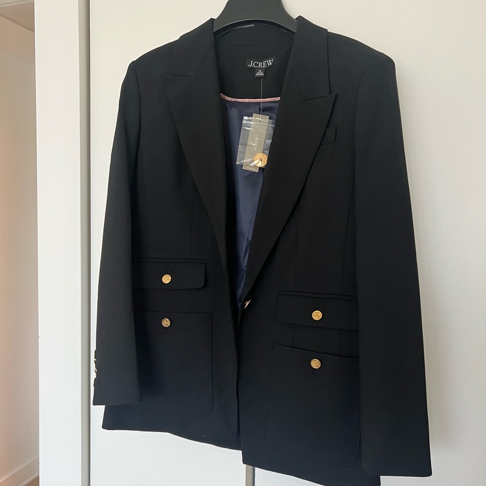 Vivienne blazer in Italian bi-stretch wool blend